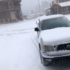 Meet your Posher, Colin